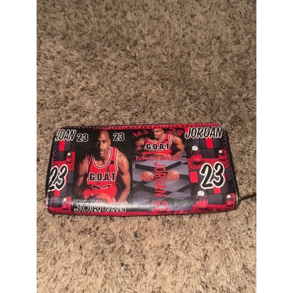 Michael Jordan GOAT Wallet Number 23 Clutch NBA Fan Gift Souvenir - Picture 2 of 3